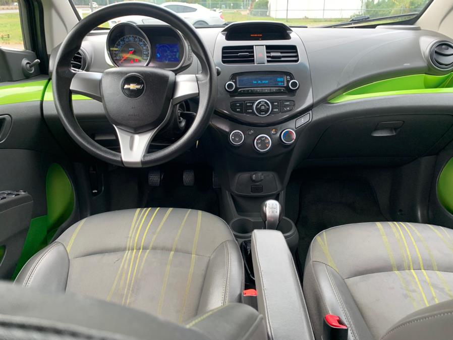 2015 Chevrolet Spark 5dr HB Man LS, available for sale in South Windsor, Connecticut | Mike And Tony Auto Sales, Inc. South Windsor, Connecticut 2015 Chevrolet Spark 5dr HB Man LS, available for sale in South Windsor, Connecticut | Mike And Tony Auto Sales, Inc. South Windsor, Connecticut