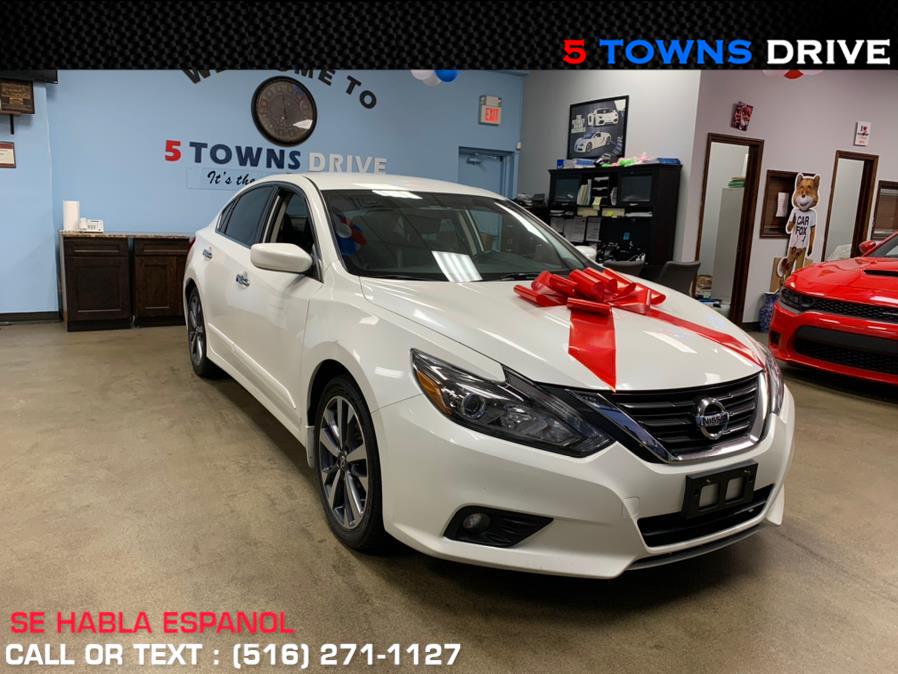 2016 Nissan Altima SR 4dr Sdn I4 2.5 SR, available for sale in Inwood, New York | 5 Towns Drive. Inwood, New York