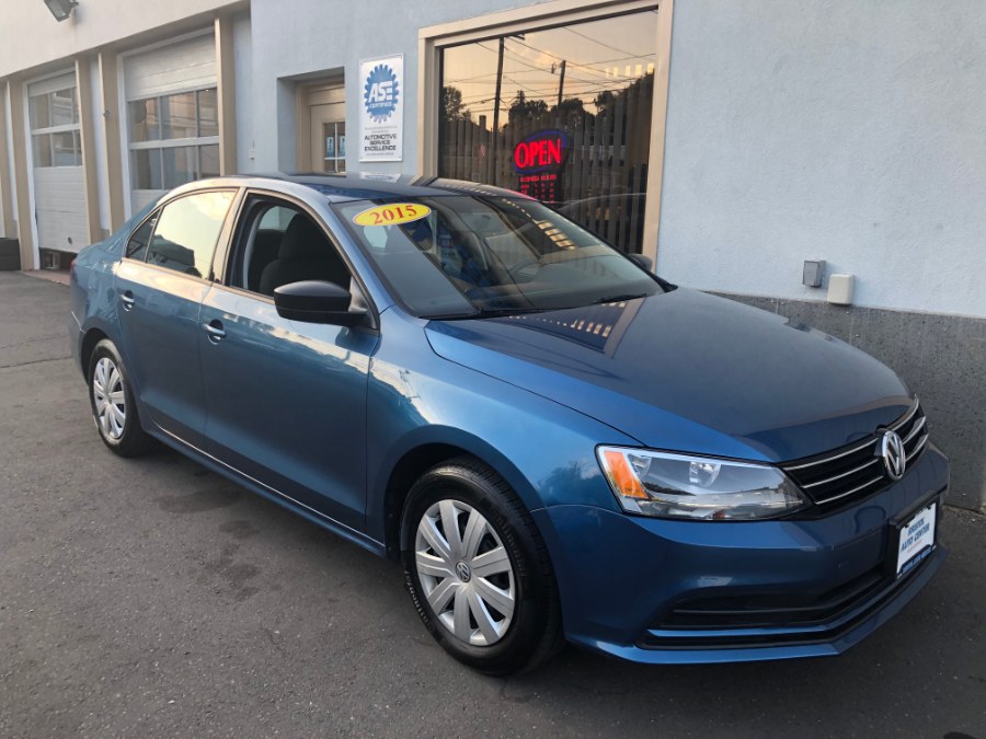2015 Volkswagen Jetta Sedan 4dr Auto 2.0L S, available for sale in Bristol, Connecticut | Bristol Auto Center LLC. Bristol, Connecticut 2015 Volkswagen Jetta Sedan 4dr Auto 2.0L S, available for sale in Bristol, Connecticut | Bristol Auto Center LLC. Bristol, Connecticut
