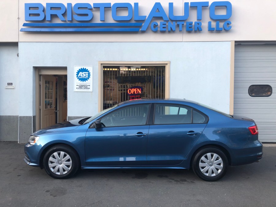 2015 Volkswagen Jetta Sedan 4dr Auto 2.0L S, available for sale in Bristol, Connecticut | Bristol Auto Center LLC. Bristol, Connecticut 2015 Volkswagen Jetta Sedan 4dr Auto 2.0L S, available for sale in Bristol, Connecticut | Bristol Auto Center LLC. Bristol, Connecticut