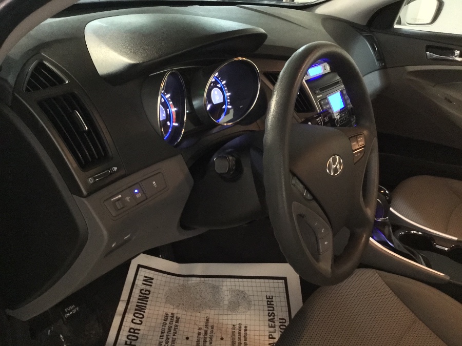 Used Hyundai Sonata 4dr Sdn 2.4L Auto GLS PZEV 2011 | M Sport Motor Car. Hillside, New Jersey Used Hyundai Sonata 4dr Sdn 2.4L Auto GLS PZEV 2011 | M Sport Motor Car. Hillside, New Jersey