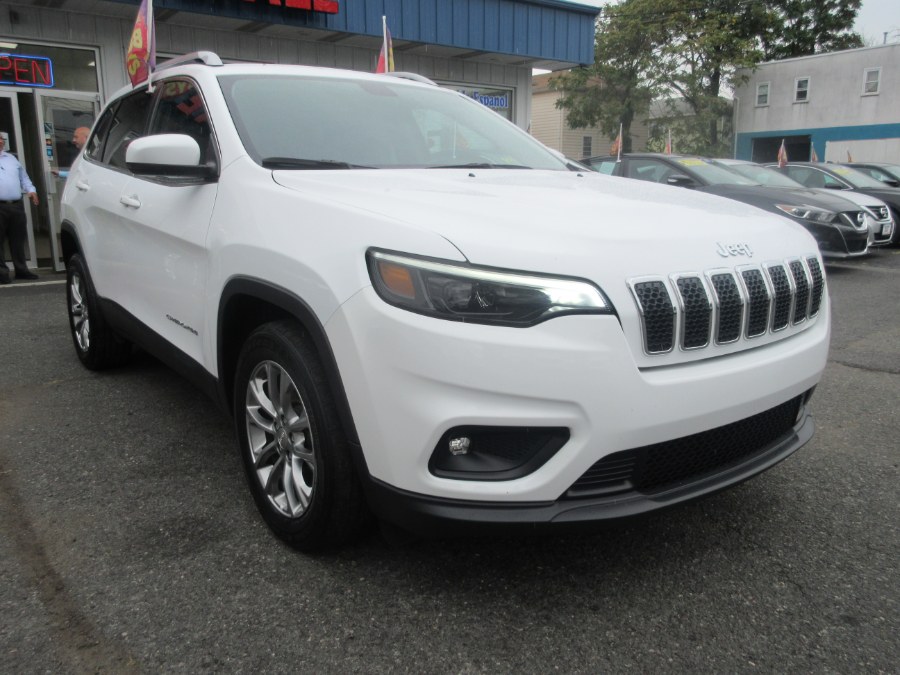 2019 Jeep Cherokee Latitude Plus FWD, available for sale in Linden, New Jersey | Route 27 Auto Mall. Linden, New Jersey 2019 Jeep Cherokee Latitude Plus FWD, available for sale in Linden, New Jersey | Route 27 Auto Mall. Linden, New Jersey