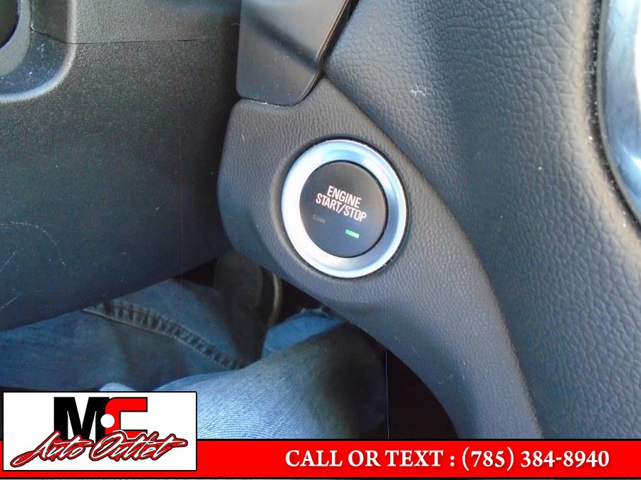 2018 Chevrolet Equinox FWD 4dr LT w/1LT, available for sale in Colby, Kansas | M C Auto Outlet Inc. Colby, Kansas 2018 Chevrolet Equinox FWD 4dr LT w/1LT, available for sale in Colby, Kansas | M C Auto Outlet Inc. Colby, Kansas