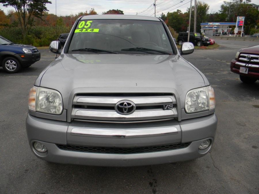 Used Toyota Tundra DoubleCab V8 SR5 4WD 2005 | M&M Vehicles Inc dba Central Motors. Southborough, Massachusetts Used Toyota Tundra DoubleCab V8 SR5 4WD 2005 | M&M Vehicles Inc dba Central Motors. Southborough, Massachusetts