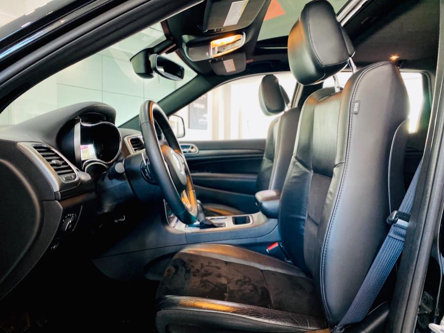 Used Jeep Grand Cherokee Altitude 4x4 *Ltd Avail* 2017 | Luxury Motor Club. Franklin Square, New York Used Jeep Grand Cherokee Altitude 4x4 *Ltd Avail* 2017 | Luxury Motor Club. Franklin Square, New York
