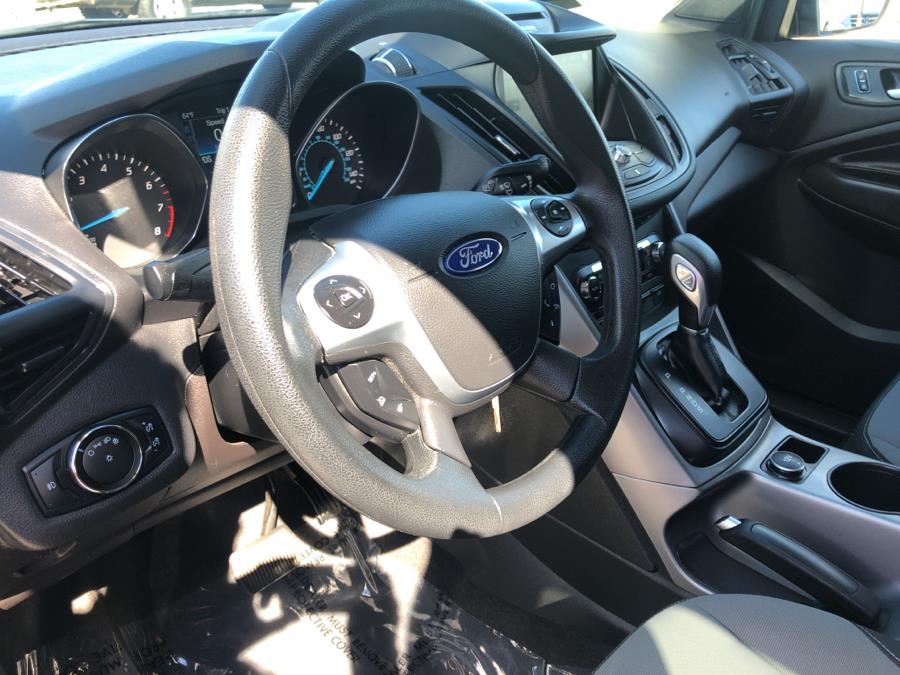 2014 Ford Escape FWD 4dr SE, available for sale in Lodi, New Jersey | Route 46 Auto Sales Inc. Lodi, New Jersey 2014 Ford Escape FWD 4dr SE, available for sale in Lodi, New Jersey | Route 46 Auto Sales Inc. Lodi, New Jersey