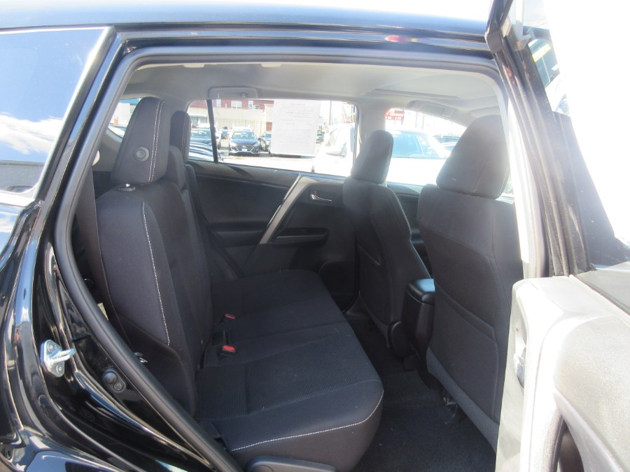 Used Toyota RAV4 XLE FWD (Natl) 2018 | Route 27 Auto Mall. Linden, New Jersey Used Toyota RAV4 XLE FWD (Natl) 2018 | Route 27 Auto Mall. Linden, New Jersey