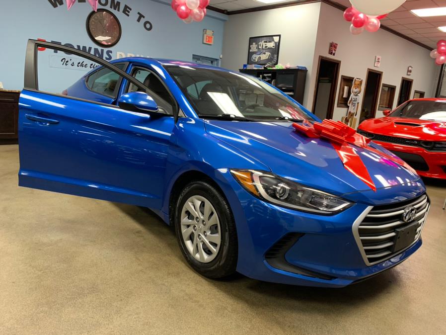 2017 Hyundai Elantra SE 2.0L Auto (Ulsan) *Ltd Avail*, available for sale in Inwood, New York | 5 Towns Drive. Inwood, New York 2017 Hyundai Elantra SE 2.0L Auto (Ulsan) *Ltd Avail*, available for sale in Inwood, New York | 5 Towns Drive. Inwood, New York