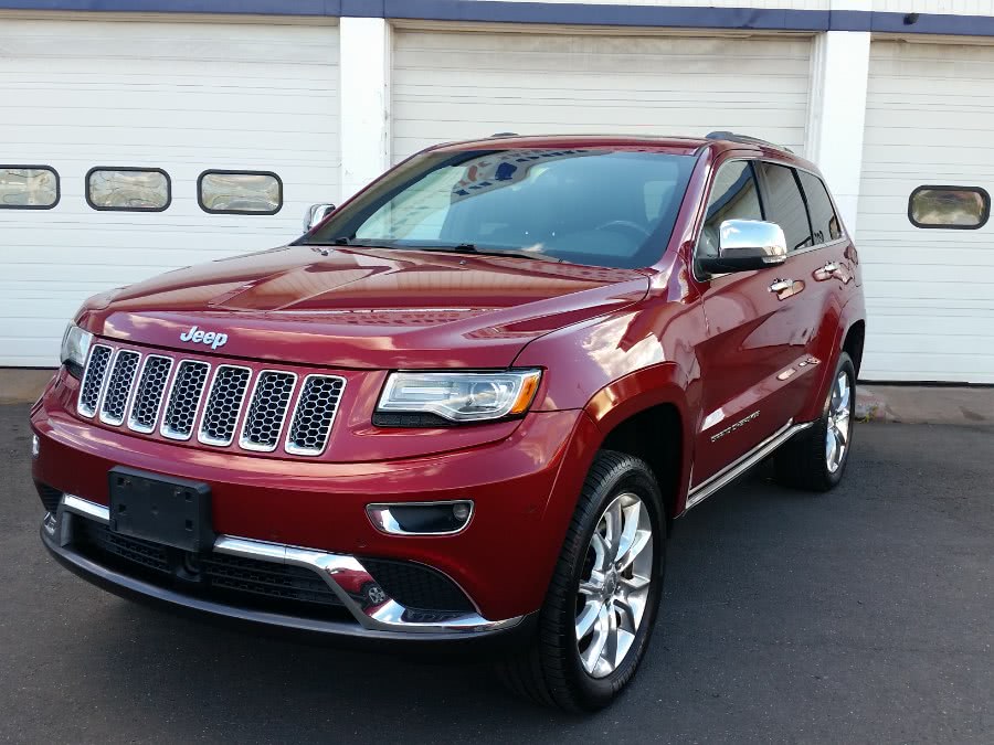 Used Jeep Grand Cherokee 4WD 4dr Summit 2014 | Action Automotive. Berlin, Connecticut