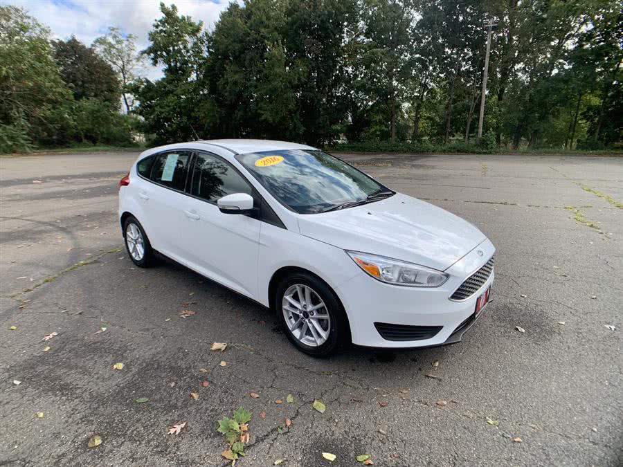 2016 Ford Focus 5dr HB SE, available for sale in Stratford, Connecticut | Wiz Leasing Inc. Stratford, Connecticut