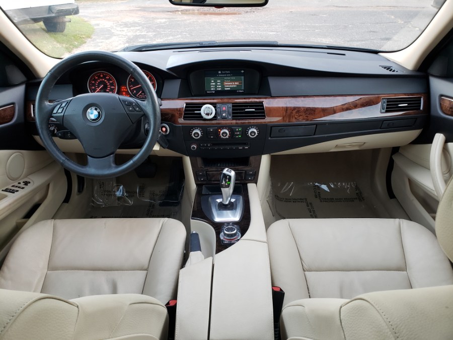 2010 BMW 5 Series 4dr Sdn 528i xDrive AWD Navi Loaded, available for sale in East Windsor, Connecticut | Toro Auto. East Windsor, Connecticut 2010 BMW 5 Series 4dr Sdn 528i xDrive AWD Navi Loaded, available for sale in East Windsor, Connecticut | Toro Auto. East Windsor, Connecticut