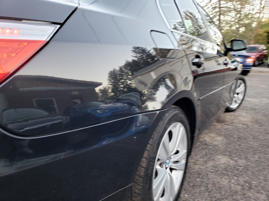 2010 BMW 5 Series 4dr Sdn 528i xDrive AWD Navi Loaded, available for sale in East Windsor, Connecticut | Toro Auto. East Windsor, Connecticut 2010 BMW 5 Series 4dr Sdn 528i xDrive AWD Navi Loaded, available for sale in East Windsor, Connecticut | Toro Auto. East Windsor, Connecticut