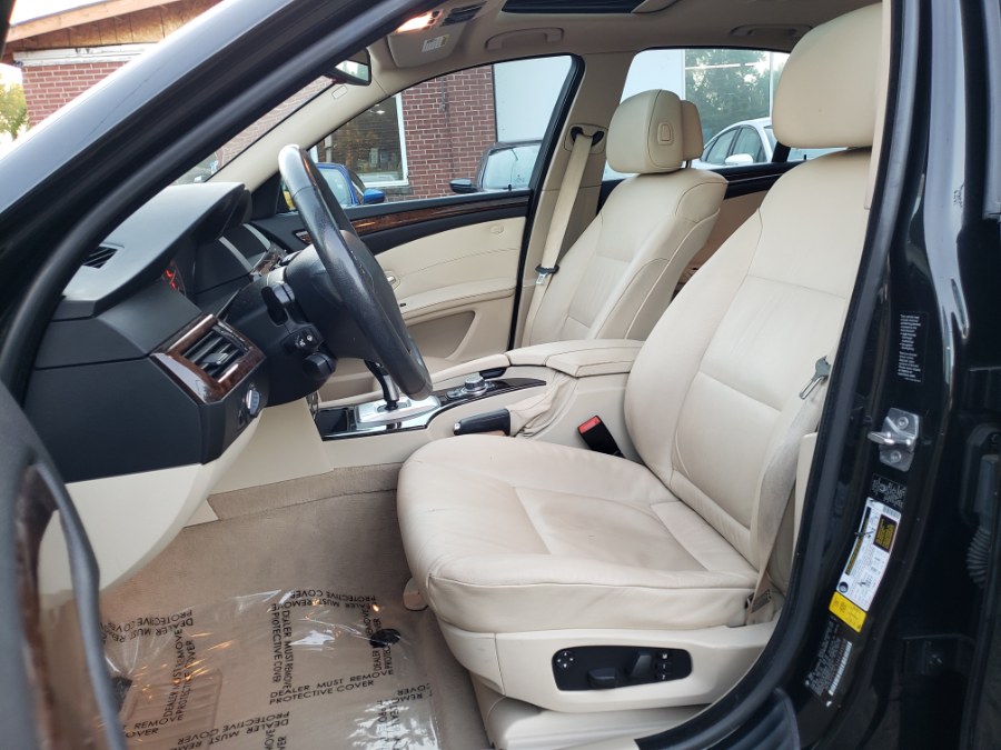 2010 BMW 5 Series 4dr Sdn 528i xDrive AWD Navi Loaded, available for sale in East Windsor, Connecticut | Toro Auto. East Windsor, Connecticut 2010 BMW 5 Series 4dr Sdn 528i xDrive AWD Navi Loaded, available for sale in East Windsor, Connecticut | Toro Auto. East Windsor, Connecticut