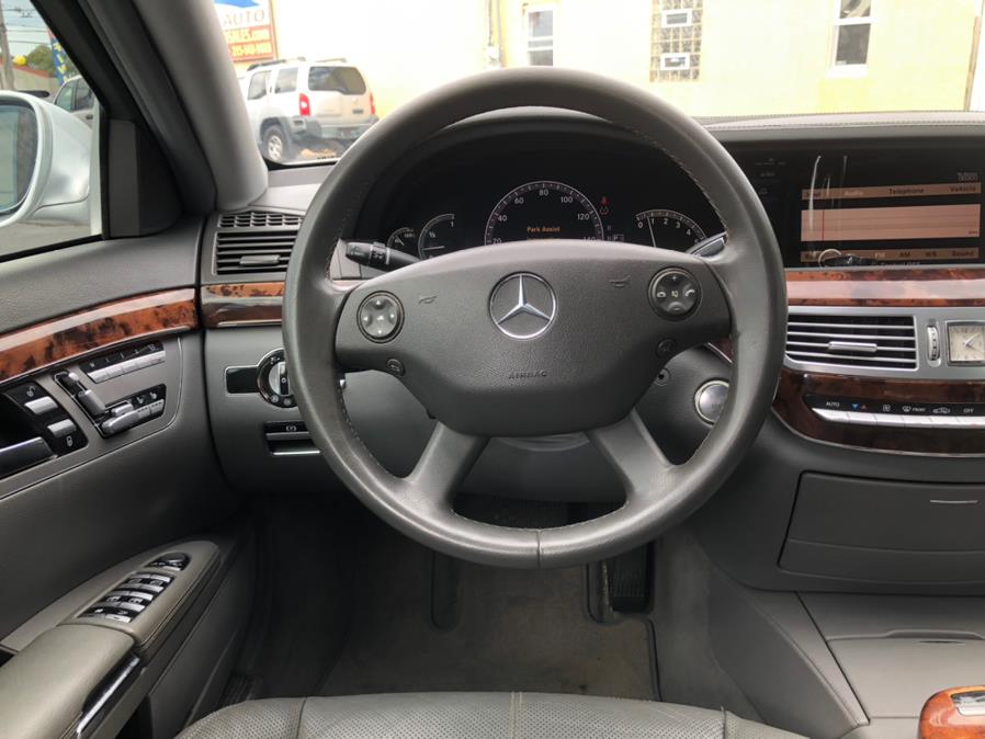 Used Mercedes-Benz S-Class 4dr Sdn 5.5L V8 RWD 2007 | Eugen's Auto Sales & Repairs. Philadelphia, Pennsylvania Used Mercedes-Benz S-Class 4dr Sdn 5.5L V8 RWD 2007 | Eugen's Auto Sales & Repairs. Philadelphia, Pennsylvania