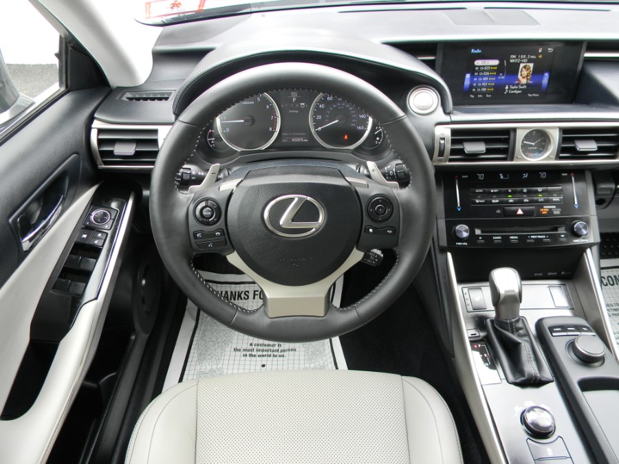 2014 Lexus IS 250 4dr Sport Sdn Auto AWD, available for sale in Paterson, New Jersey | DZ Automall. Paterson, New Jersey 2014 Lexus IS 250 4dr Sport Sdn Auto AWD, available for sale in Paterson, New Jersey | DZ Automall. Paterson, New Jersey