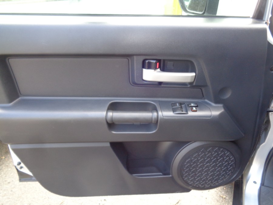 2007 Toyota FJ Cruiser Manual (Natl). CLEAN CARFAX!!!, available for sale in Elmont, New York | Sunrise of Elmont. Elmont, New York 2007 Toyota FJ Cruiser Manual (Natl). CLEAN CARFAX!!!, available for sale in Elmont, New York | Sunrise of Elmont. Elmont, New York