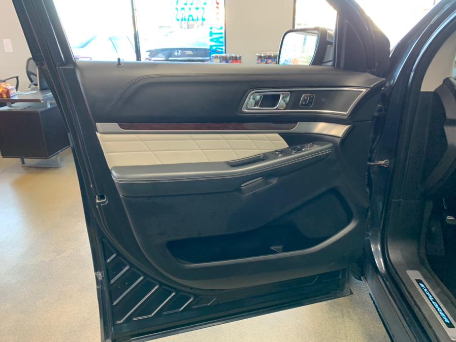 2017 Ford Explorer Platinum 4WD, available for sale in Inwood, New York | 5 Towns Drive. Inwood, New York 2017 Ford Explorer Platinum 4WD, available for sale in Inwood, New York | 5 Towns Drive. Inwood, New York