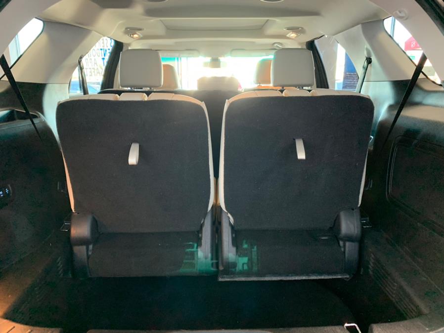2017 Ford Explorer Platinum 4WD, available for sale in Inwood, New York | 5 Towns Drive. Inwood, New York 2017 Ford Explorer Platinum 4WD, available for sale in Inwood, New York | 5 Towns Drive. Inwood, New York
