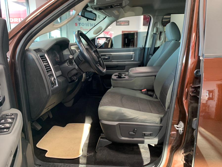 Used Ram 1500 4WD Quad Cab 140.5" Big Horn 2015 | 5 Towns Drive. Inwood, New York Used Ram 1500 4WD Quad Cab 140.5" Big Horn 2015 | 5 Towns Drive. Inwood, New York