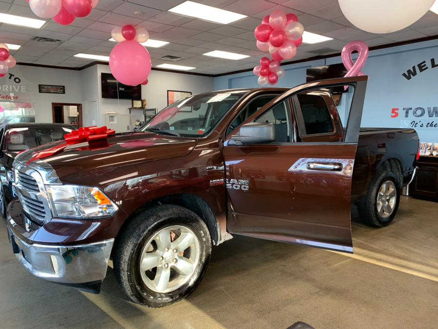 Used Ram 1500 4WD Quad Cab 140.5" Big Horn 2015 | 5 Towns Drive. Inwood, New York Used Ram 1500 4WD Quad Cab 140.5" Big Horn 2015 | 5 Towns Drive. Inwood, New York