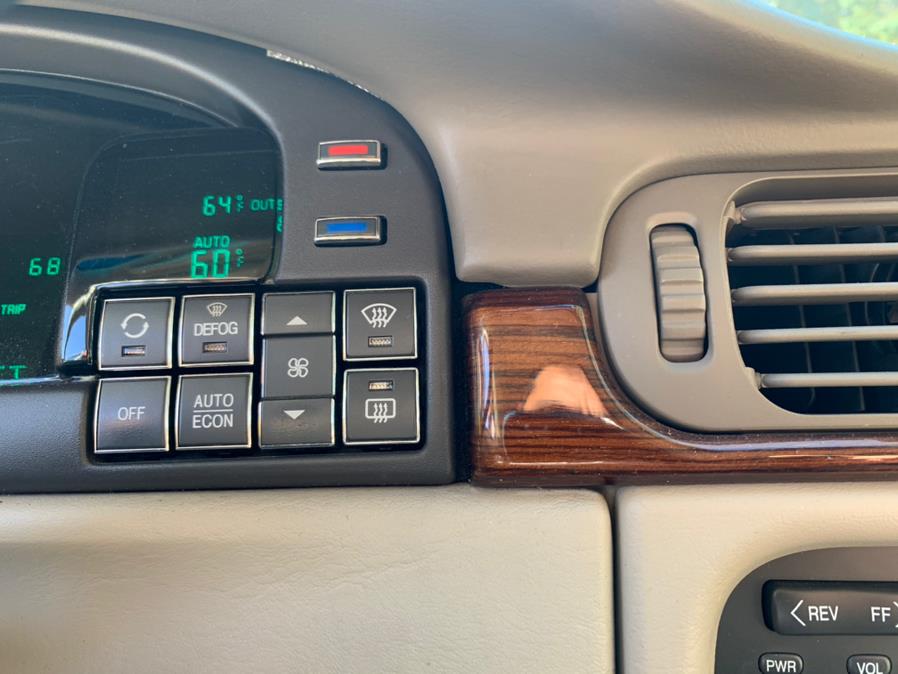 1997 Cadillac d''Elegance 4dr Sdn, available for sale in Waterbury, Connecticut | Platinum Auto Care. Waterbury, Connecticut 1997 Cadillac d''Elegance 4dr Sdn, available for sale in Waterbury, Connecticut | Platinum Auto Care. Waterbury, Connecticut