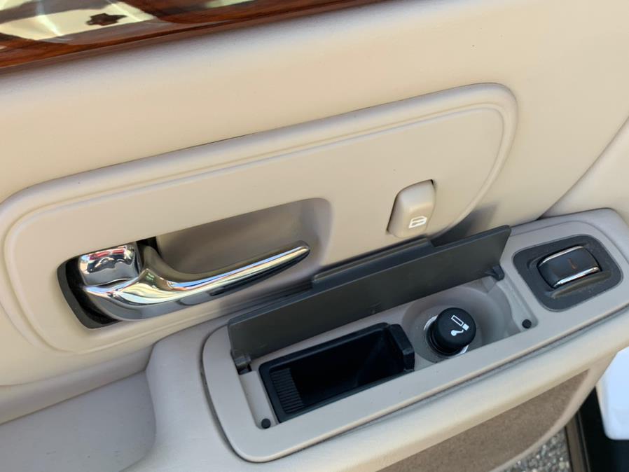 1997 Cadillac d''Elegance 4dr Sdn, available for sale in Waterbury, Connecticut | Platinum Auto Care. Waterbury, Connecticut 1997 Cadillac d''Elegance 4dr Sdn, available for sale in Waterbury, Connecticut | Platinum Auto Care. Waterbury, Connecticut