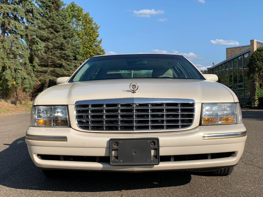 1997 Cadillac d''Elegance 4dr Sdn, available for sale in Waterbury, Connecticut | Platinum Auto Care. Waterbury, Connecticut 1997 Cadillac d''Elegance 4dr Sdn, available for sale in Waterbury, Connecticut | Platinum Auto Care. Waterbury, Connecticut