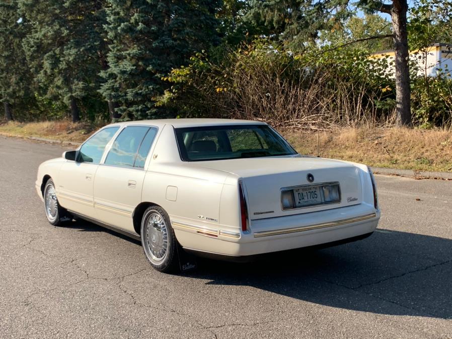 1997 Cadillac d''Elegance 4dr Sdn, available for sale in Waterbury, Connecticut | Platinum Auto Care. Waterbury, Connecticut 1997 Cadillac d''Elegance 4dr Sdn, available for sale in Waterbury, Connecticut | Platinum Auto Care. Waterbury, Connecticut