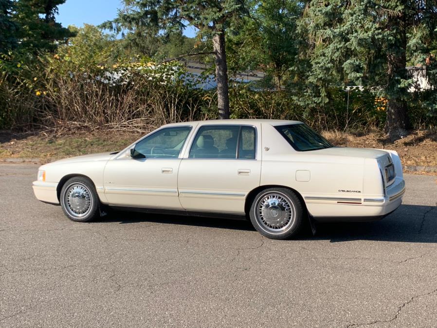 1997 Cadillac d''Elegance 4dr Sdn, available for sale in Waterbury, Connecticut | Platinum Auto Care. Waterbury, Connecticut 1997 Cadillac d''Elegance 4dr Sdn, available for sale in Waterbury, Connecticut | Platinum Auto Care. Waterbury, Connecticut