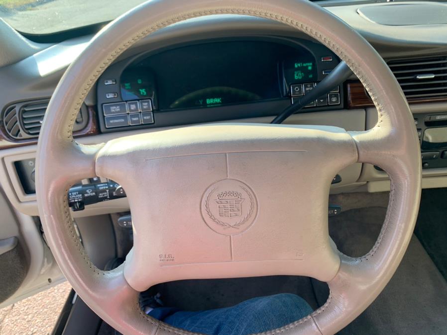 1997 Cadillac d''Elegance 4dr Sdn, available for sale in Waterbury, Connecticut | Platinum Auto Care. Waterbury, Connecticut 1997 Cadillac d''Elegance 4dr Sdn, available for sale in Waterbury, Connecticut | Platinum Auto Care. Waterbury, Connecticut