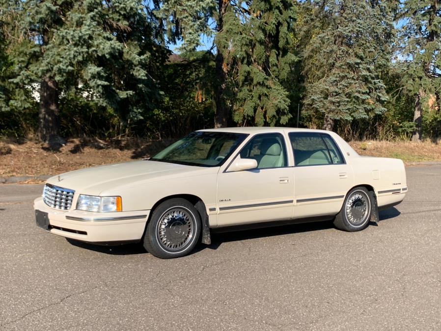 1997 Cadillac d''Elegance 4dr Sdn, available for sale in Waterbury, Connecticut | Platinum Auto Care. Waterbury, Connecticut 1997 Cadillac d''Elegance 4dr Sdn, available for sale in Waterbury, Connecticut | Platinum Auto Care. Waterbury, Connecticut