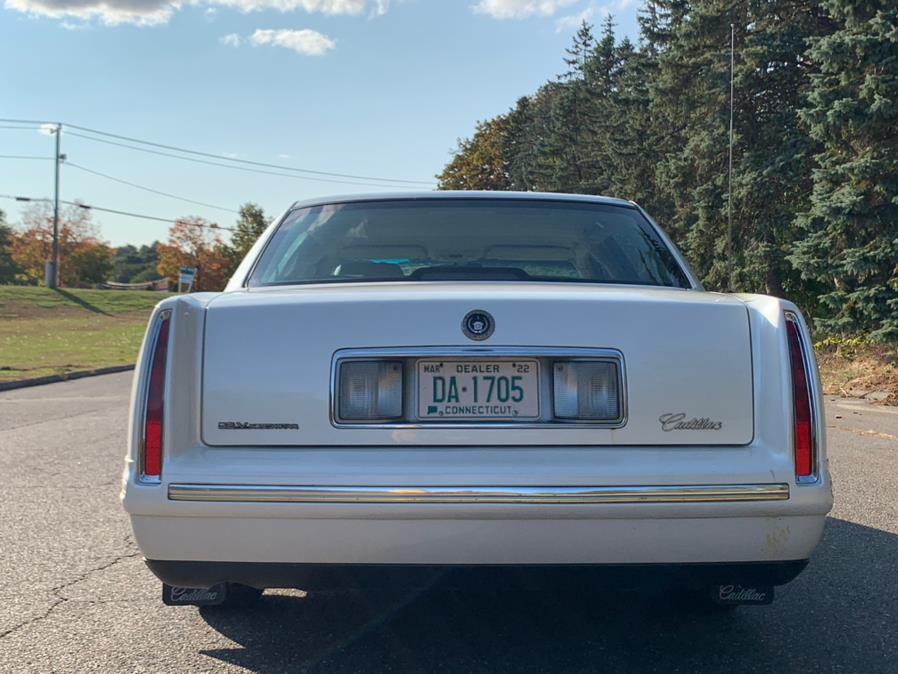1997 Cadillac d''Elegance 4dr Sdn, available for sale in Waterbury, Connecticut | Platinum Auto Care. Waterbury, Connecticut 1997 Cadillac d''Elegance 4dr Sdn, available for sale in Waterbury, Connecticut | Platinum Auto Care. Waterbury, Connecticut