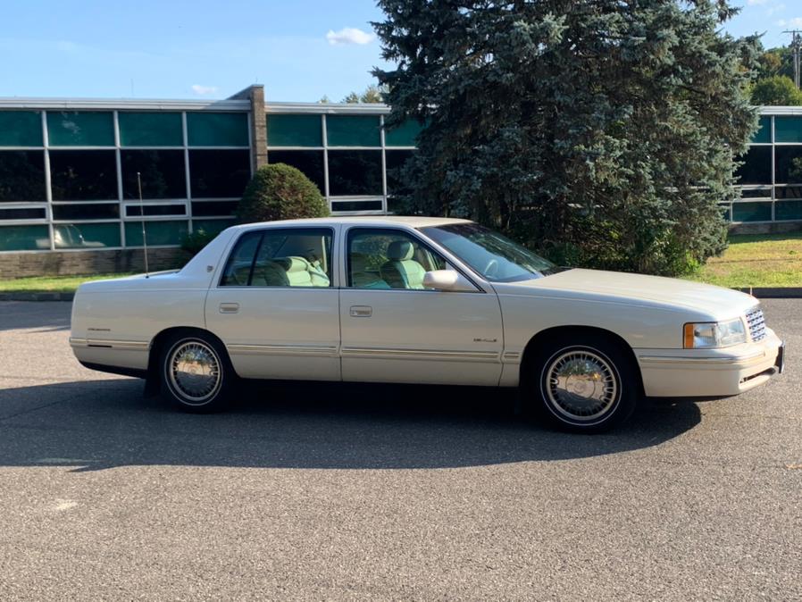 1997 Cadillac d''Elegance 4dr Sdn, available for sale in Waterbury, Connecticut | Platinum Auto Care. Waterbury, Connecticut 1997 Cadillac d''Elegance 4dr Sdn, available for sale in Waterbury, Connecticut | Platinum Auto Care. Waterbury, Connecticut
