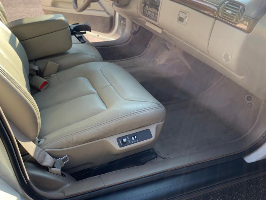 1997 Cadillac d''Elegance 4dr Sdn, available for sale in Waterbury, Connecticut | Platinum Auto Care. Waterbury, Connecticut 1997 Cadillac d''Elegance 4dr Sdn, available for sale in Waterbury, Connecticut | Platinum Auto Care. Waterbury, Connecticut