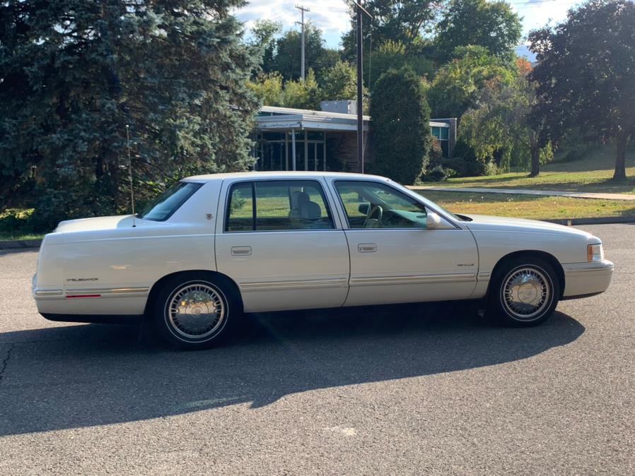 1997 Cadillac d''Elegance 4dr Sdn, available for sale in Waterbury, Connecticut | Platinum Auto Care. Waterbury, Connecticut 1997 Cadillac d''Elegance 4dr Sdn, available for sale in Waterbury, Connecticut | Platinum Auto Care. Waterbury, Connecticut