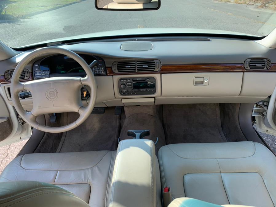 1997 Cadillac d''Elegance 4dr Sdn, available for sale in Waterbury, Connecticut | Platinum Auto Care. Waterbury, Connecticut 1997 Cadillac d''Elegance 4dr Sdn, available for sale in Waterbury, Connecticut | Platinum Auto Care. Waterbury, Connecticut