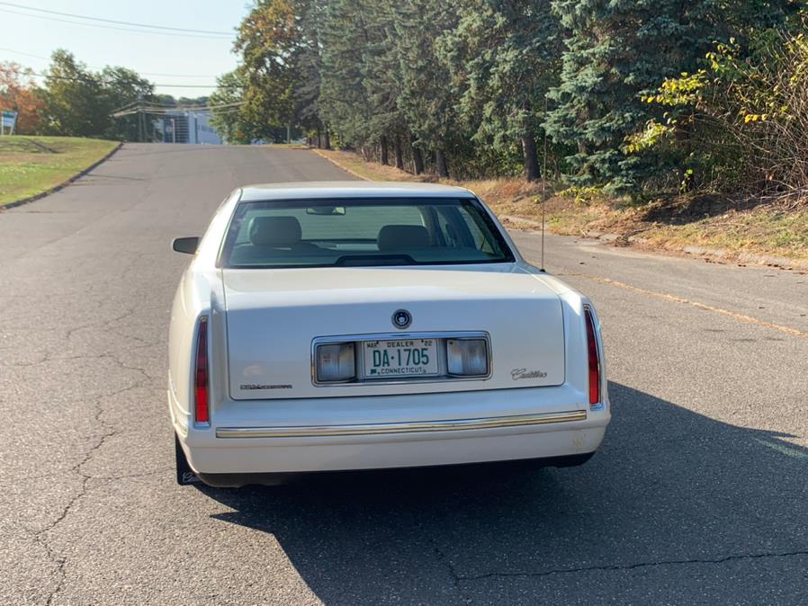1997 Cadillac d''Elegance 4dr Sdn, available for sale in Waterbury, Connecticut | Platinum Auto Care. Waterbury, Connecticut 1997 Cadillac d''Elegance 4dr Sdn, available for sale in Waterbury, Connecticut | Platinum Auto Care. Waterbury, Connecticut