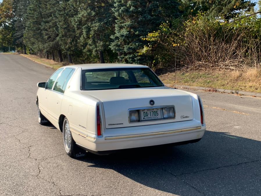 1997 Cadillac d''Elegance 4dr Sdn, available for sale in Waterbury, Connecticut | Platinum Auto Care. Waterbury, Connecticut 1997 Cadillac d''Elegance 4dr Sdn, available for sale in Waterbury, Connecticut | Platinum Auto Care. Waterbury, Connecticut