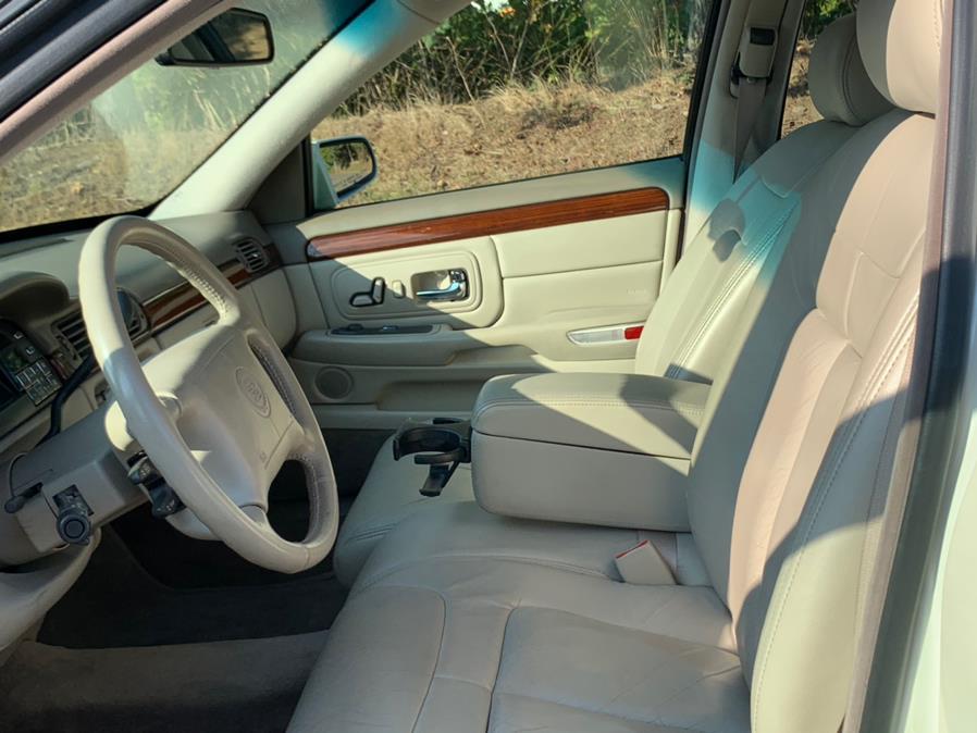 1997 Cadillac d''Elegance 4dr Sdn, available for sale in Waterbury, Connecticut | Platinum Auto Care. Waterbury, Connecticut 1997 Cadillac d''Elegance 4dr Sdn, available for sale in Waterbury, Connecticut | Platinum Auto Care. Waterbury, Connecticut