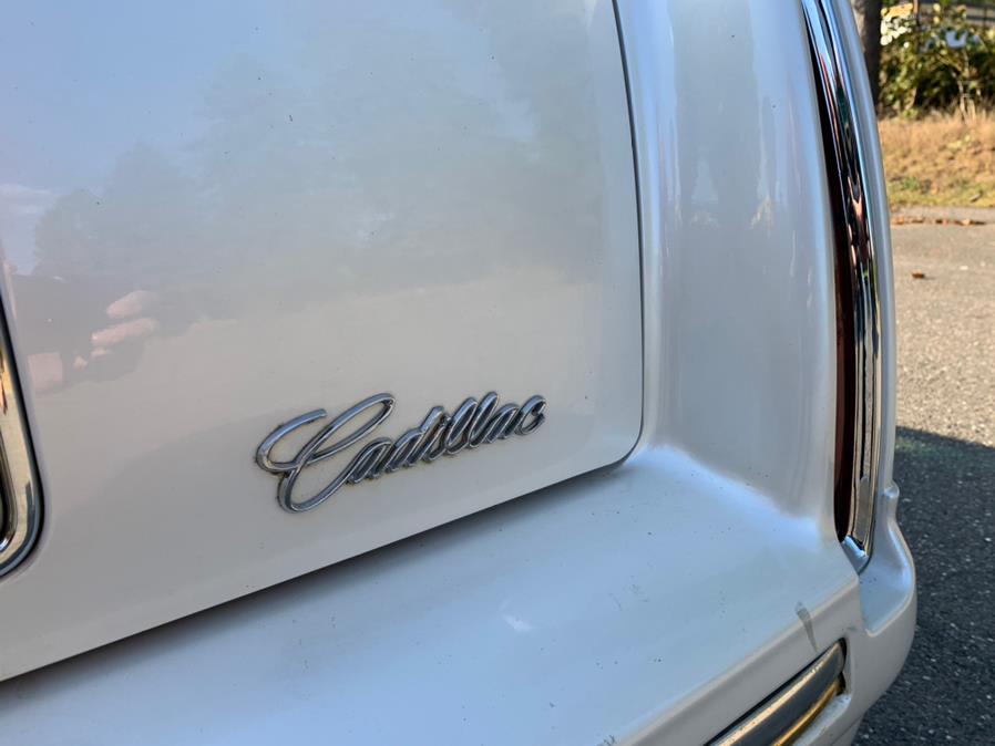 1997 Cadillac d''Elegance 4dr Sdn, available for sale in Waterbury, Connecticut | Platinum Auto Care. Waterbury, Connecticut 1997 Cadillac d''Elegance 4dr Sdn, available for sale in Waterbury, Connecticut | Platinum Auto Care. Waterbury, Connecticut