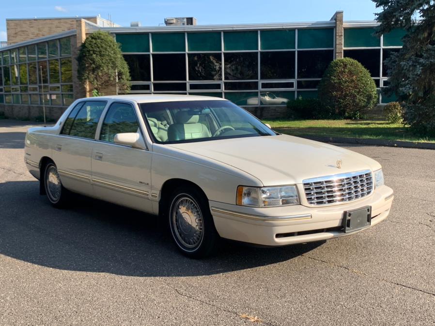 1997 Cadillac d''Elegance 4dr Sdn, available for sale in Waterbury, Connecticut | Platinum Auto Care. Waterbury, Connecticut 1997 Cadillac d''Elegance 4dr Sdn, available for sale in Waterbury, Connecticut | Platinum Auto Care. Waterbury, Connecticut