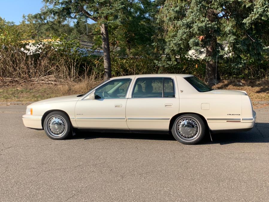 1997 Cadillac d''Elegance 4dr Sdn, available for sale in Waterbury, Connecticut | Platinum Auto Care. Waterbury, Connecticut 1997 Cadillac d''Elegance 4dr Sdn, available for sale in Waterbury, Connecticut | Platinum Auto Care. Waterbury, Connecticut