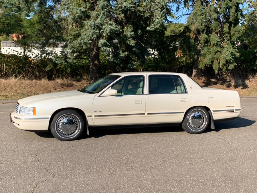 1997 Cadillac d''Elegance 4dr Sdn, available for sale in Waterbury, Connecticut | Platinum Auto Care. Waterbury, Connecticut 1997 Cadillac d''Elegance 4dr Sdn, available for sale in Waterbury, Connecticut | Platinum Auto Care. Waterbury, Connecticut