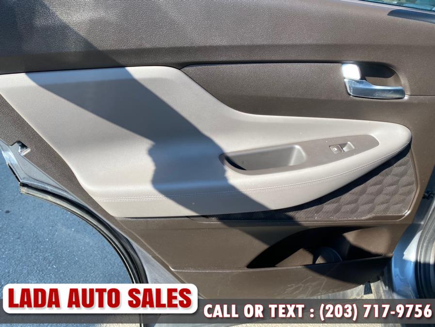 2019 Hyundai Santa Fe SE 2.4L Auto AWD, available for sale in Bridgeport, Connecticut | Lada Auto Sales. Bridgeport, Connecticut 2019 Hyundai Santa Fe SE 2.4L Auto AWD, available for sale in Bridgeport, Connecticut | Lada Auto Sales. Bridgeport, Connecticut