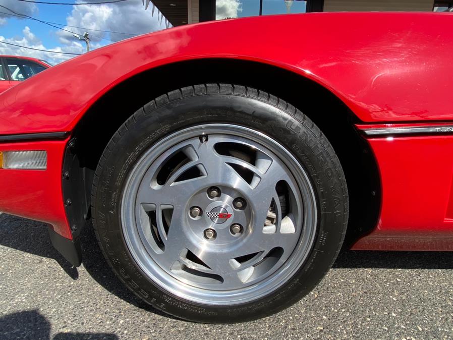 Used Chevrolet Corvette 2dr Coupe Hatchback 1990 | Tony's Auto Sales. Waterbury, Connecticut Used Chevrolet Corvette 2dr Coupe Hatchback 1990 | Tony's Auto Sales. Waterbury, Connecticut