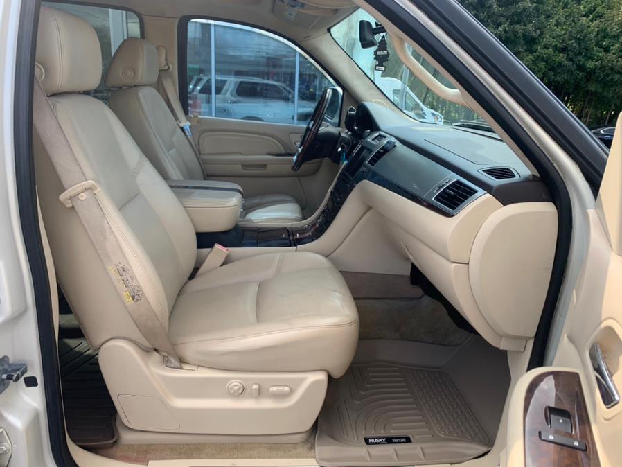 2007 Cadillac Escalade AWD 4dr, available for sale in Rosedale, New York | Sunrise Auto Sales. Rosedale, New York 2007 Cadillac Escalade AWD 4dr, available for sale in Rosedale, New York | Sunrise Auto Sales. Rosedale, New York