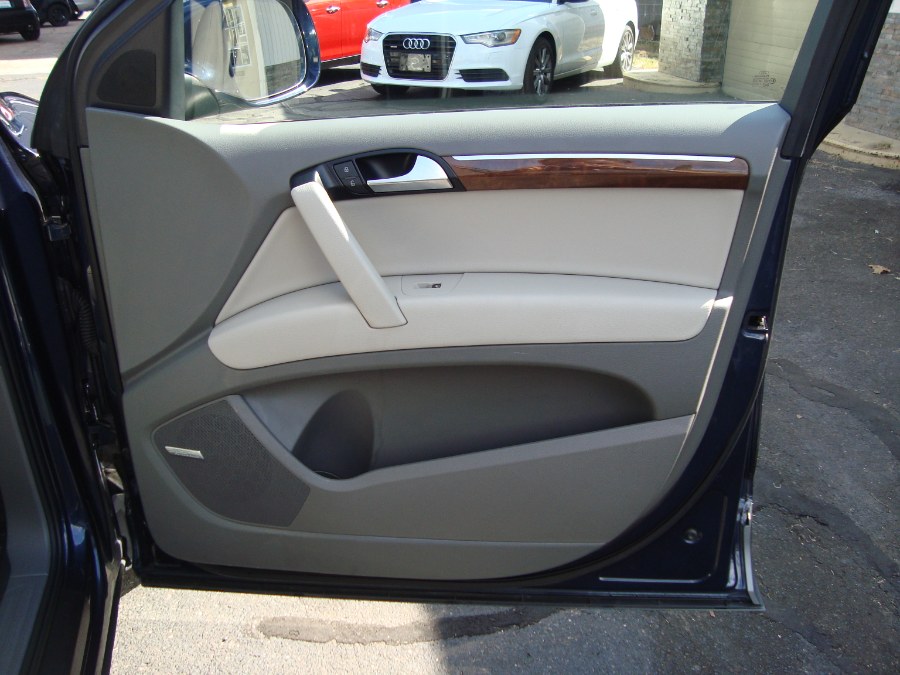 2013 Audi Q7 quattro 4dr 3.0T Premium Plus, available for sale in Manchester, Connecticut | Yara Motors. Manchester, Connecticut 2013 Audi Q7 quattro 4dr 3.0T Premium Plus, available for sale in Manchester, Connecticut | Yara Motors. Manchester, Connecticut