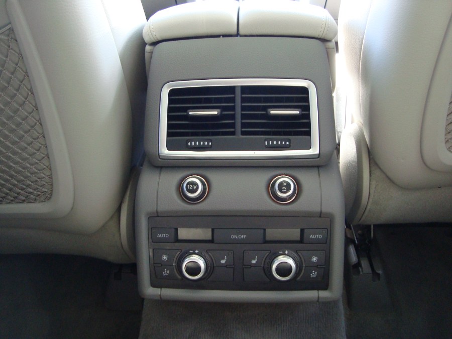 2013 Audi Q7 quattro 4dr 3.0T Premium Plus, available for sale in Manchester, Connecticut | Yara Motors. Manchester, Connecticut 2013 Audi Q7 quattro 4dr 3.0T Premium Plus, available for sale in Manchester, Connecticut | Yara Motors. Manchester, Connecticut