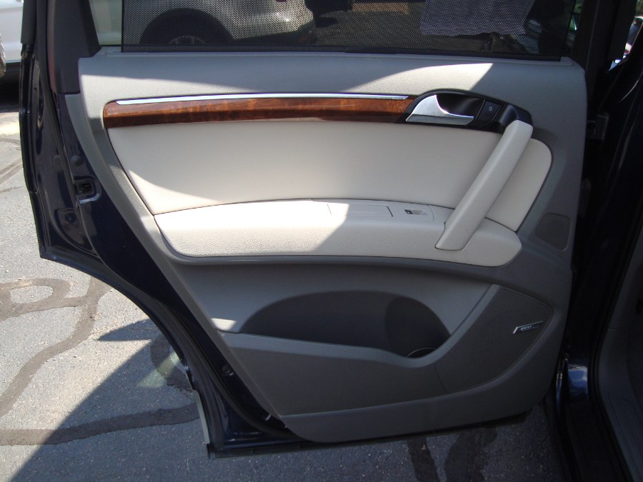 2013 Audi Q7 quattro 4dr 3.0T Premium Plus, available for sale in Manchester, Connecticut | Yara Motors. Manchester, Connecticut 2013 Audi Q7 quattro 4dr 3.0T Premium Plus, available for sale in Manchester, Connecticut | Yara Motors. Manchester, Connecticut
