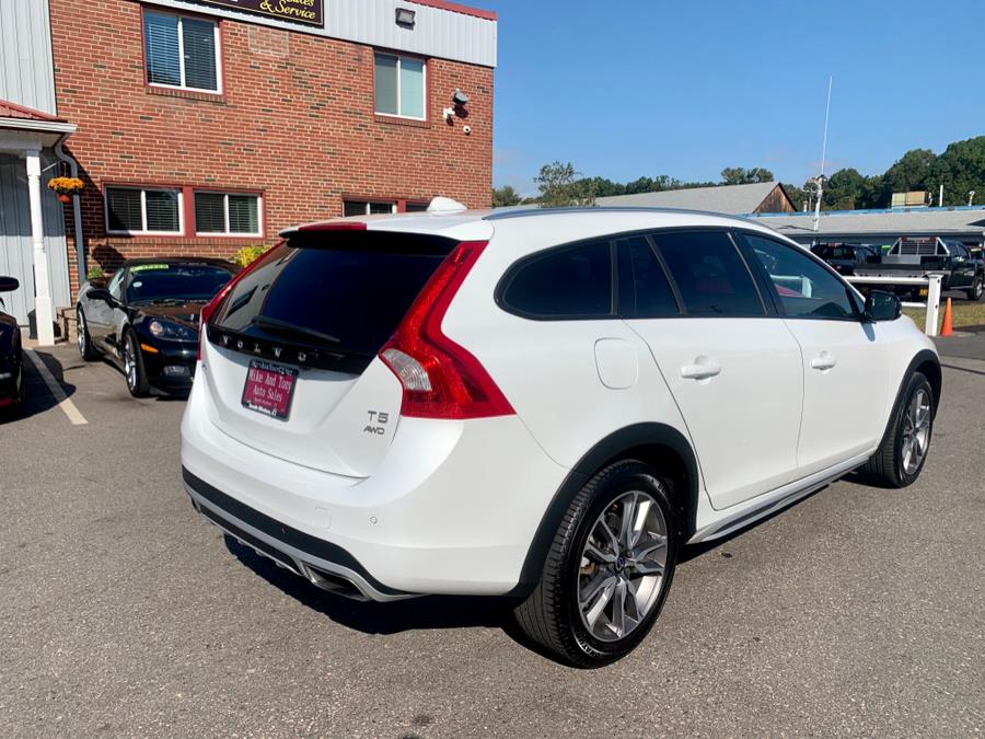 Used Volvo V60 Cross Country T5 AWD 2017 | Mike And Tony Auto Sales, Inc. South Windsor, Connecticut Used Volvo V60 Cross Country T5 AWD 2017 | Mike And Tony Auto Sales, Inc. South Windsor, Connecticut